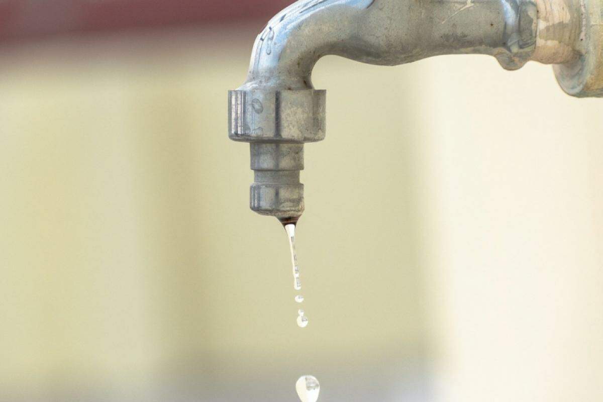 O volume perdido é superior aos índices verificados em cidades da região de médio e grande portes