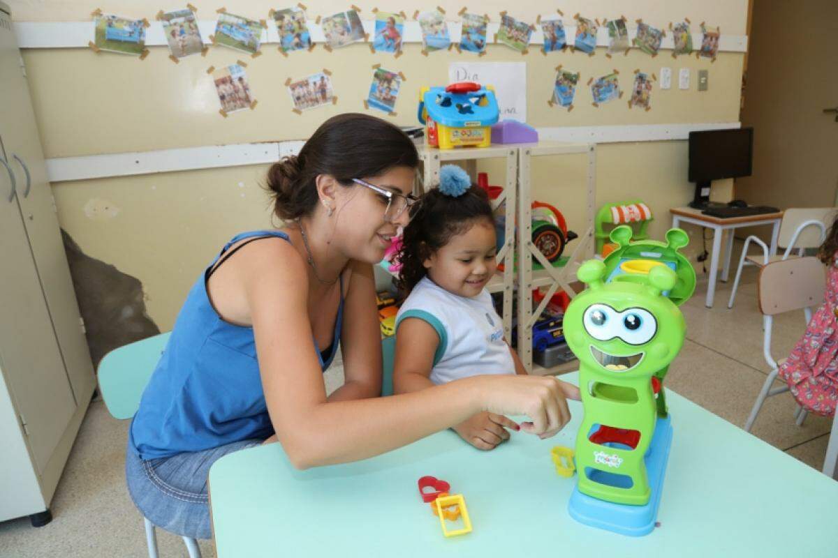 s vagas são destinadas a crianças de 0 a 3 anos para creche e de 4 a 5 anos para pré-escola