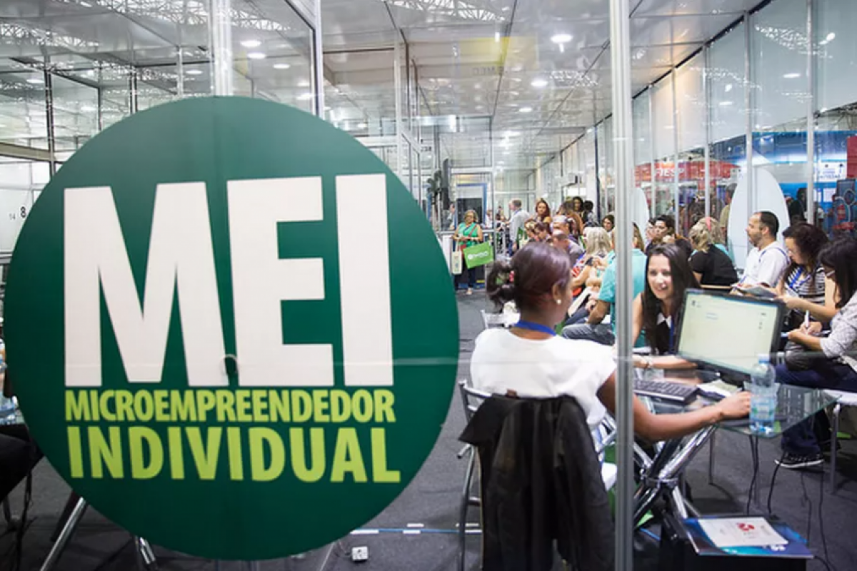 Os microeempreendedores podem procurar o Sebrae para regularizar as dívidas