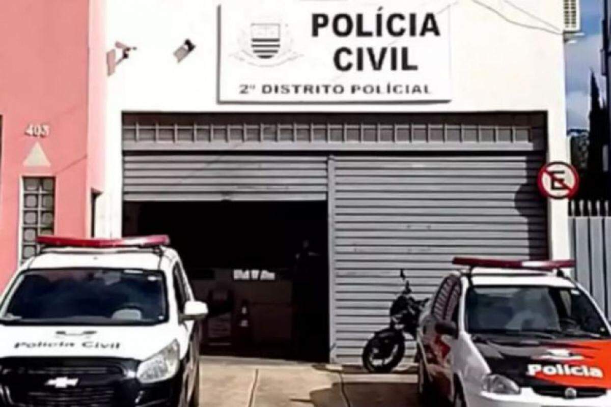 O homem foi levado ao 2º DP, onde o delegado fez um termo circunstanciado e o liberou, mas o causado pode responder pelo crime