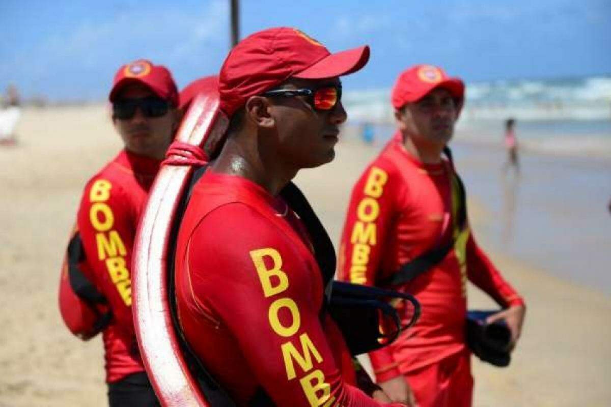 Corpo de Bombeiros abre 100 vagas para guarda-vidas no Litoral 