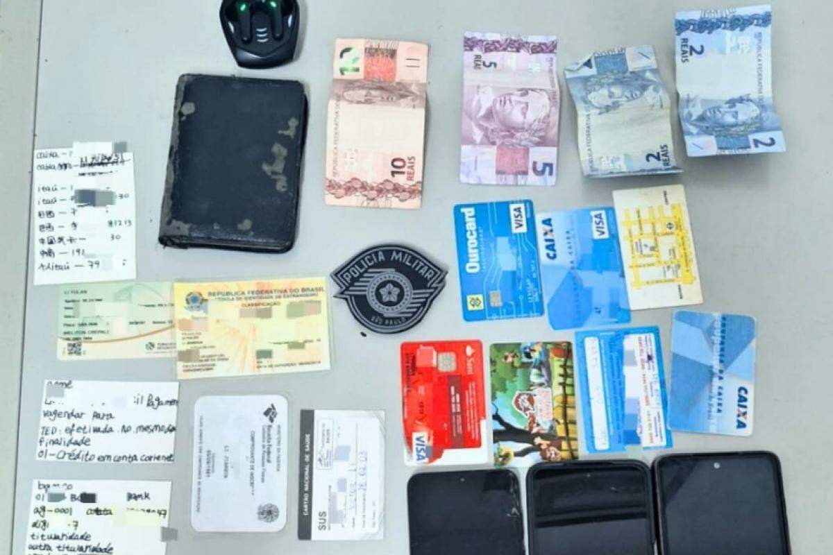 O material roubado foi recuperado pela polícia 