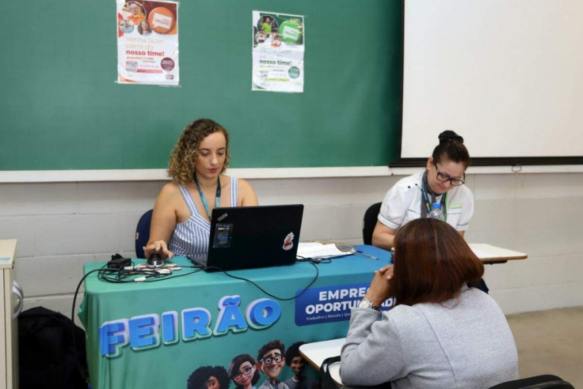 Além disso, 26 empresas de diferentes setores, como prestação de serviços, comércio e transportes, estarão presentes com equipes de recursos humanos