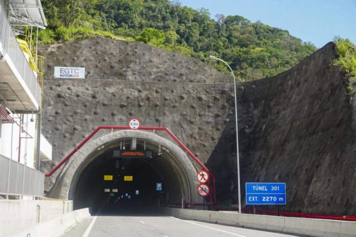 Túnel do Contorno Sul da Tamoios, em São Sebastião