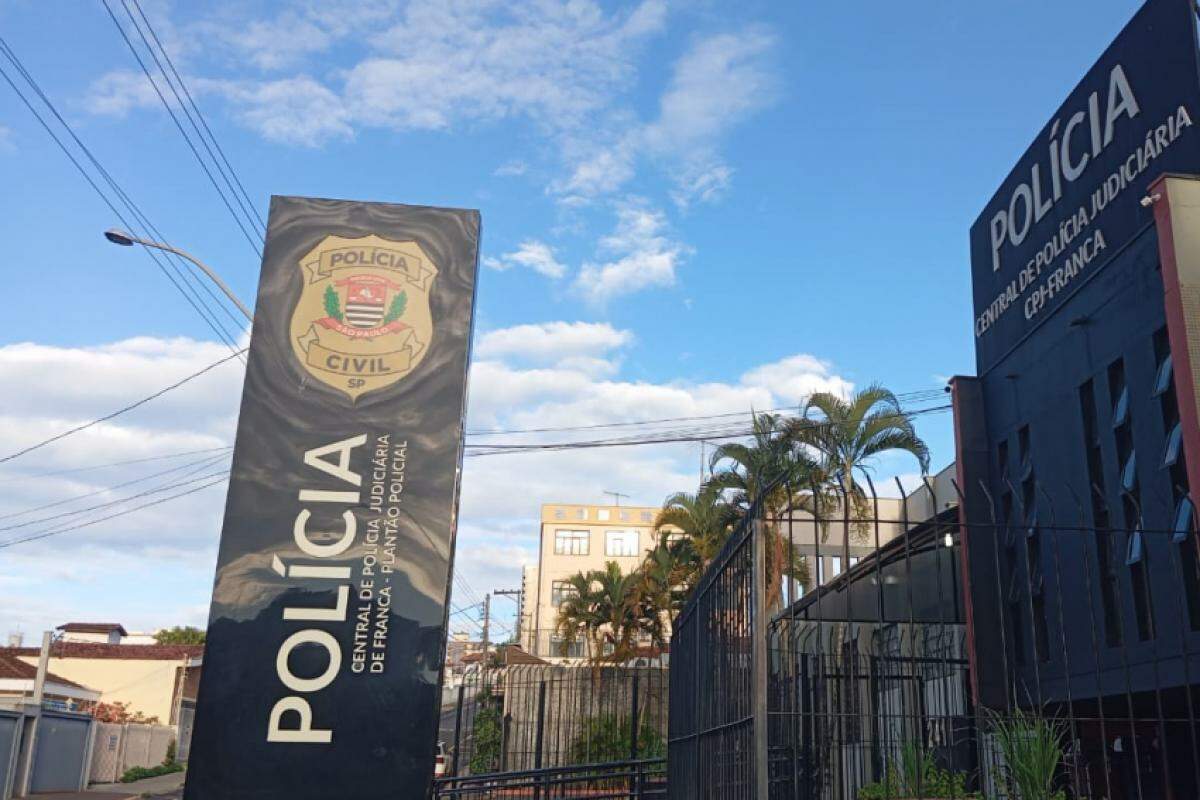 Homem é preso após tentar invadir casa da ex-companheira e agredir policiais em Cristais Paulista