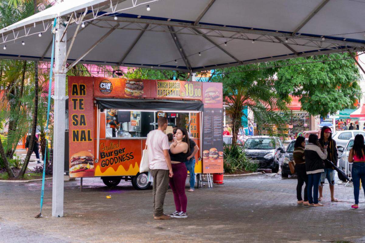 Os food trucks já foram aprovados em anos anteriores e são um atrativo para consumidores que vão ao Centro