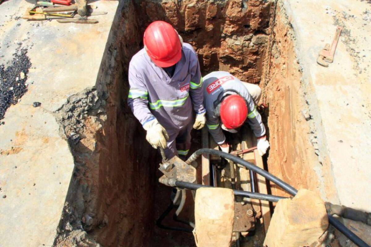 Sanasa orienta os moradores a economizarem água durante o período de interrupção