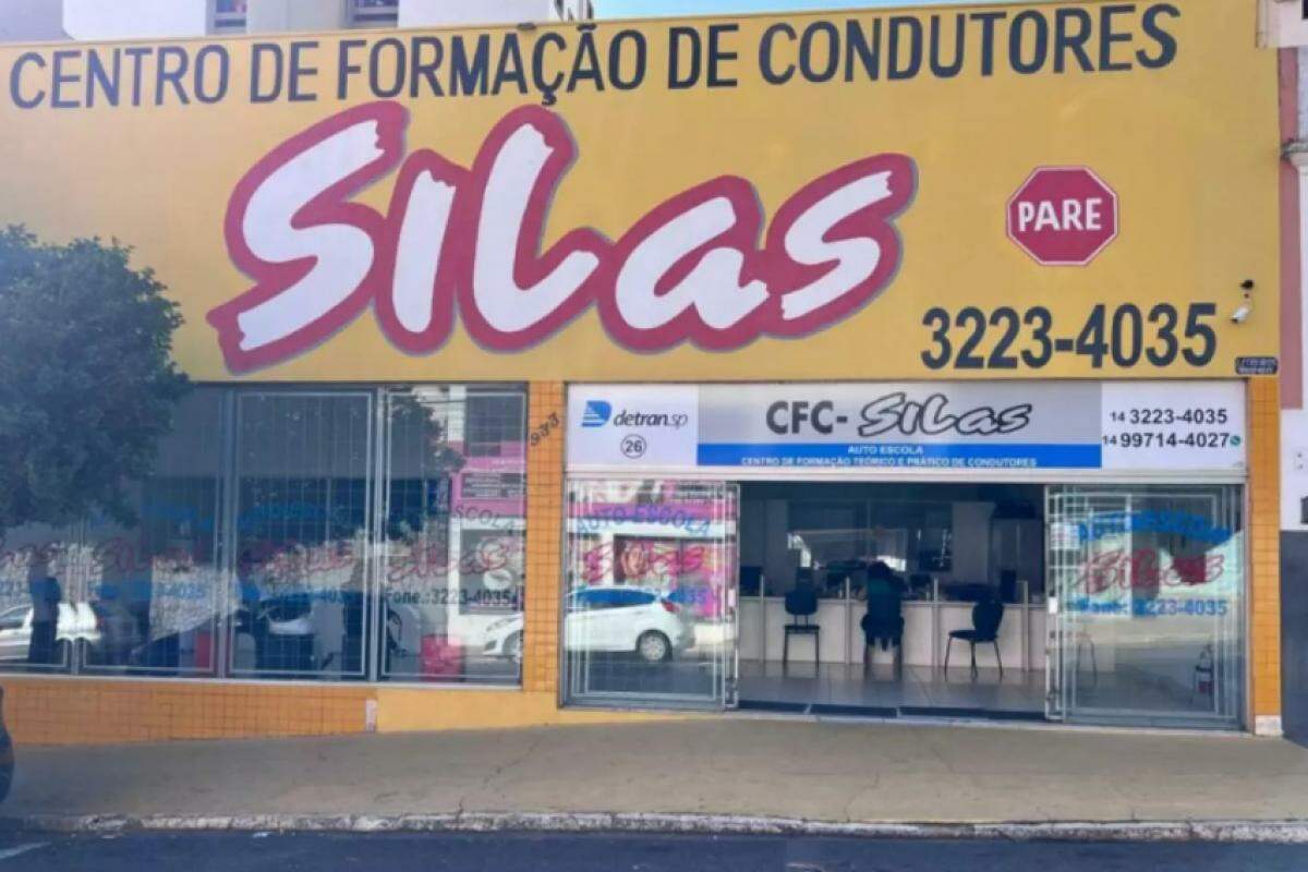 A Autoescola Silas completa 30 anos e presenteia clientes com promoção