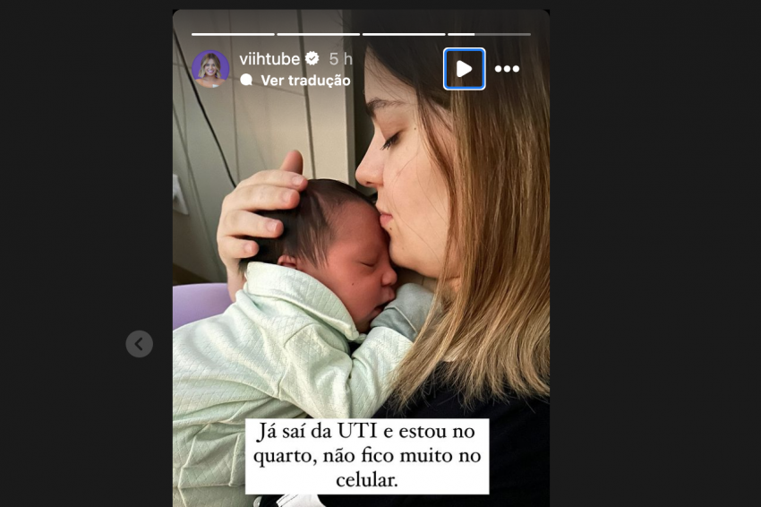 A influenciadora de 24 anos postou nas redes sociais uma foto em que segura Ravi, nascido no dia 11.