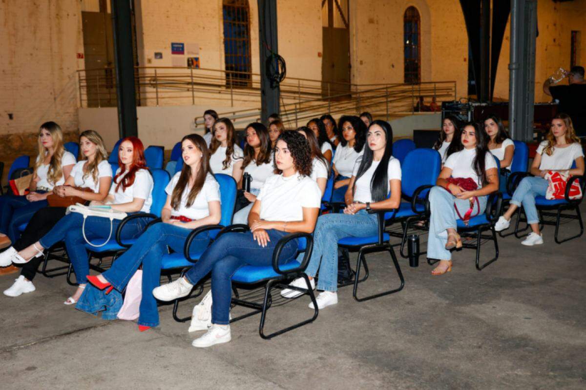 27 candidatas disputam o título de Rainha da festa mais tradicional da cidade: a festa da Uva