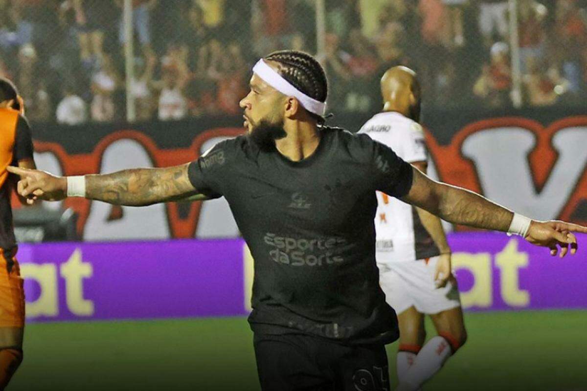 O Corinthians se afasta do Z4, salta para a 10ª posição e fica na zona de classificação da Copa Sul-Americana.