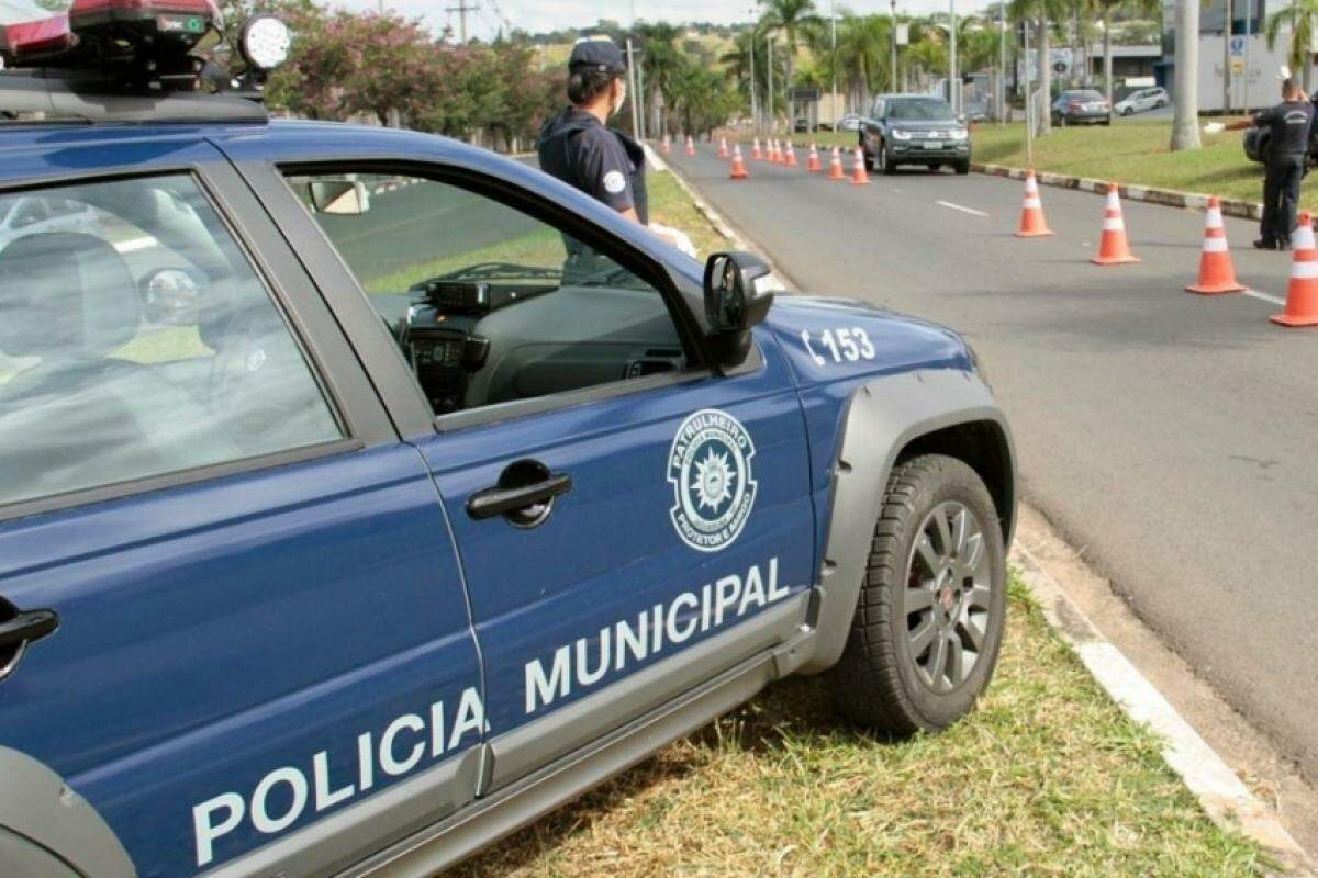 A Polícia Civil foi acionada após uma equipe da Guarda Municipal ao encontrá-lo durante patrulhamento