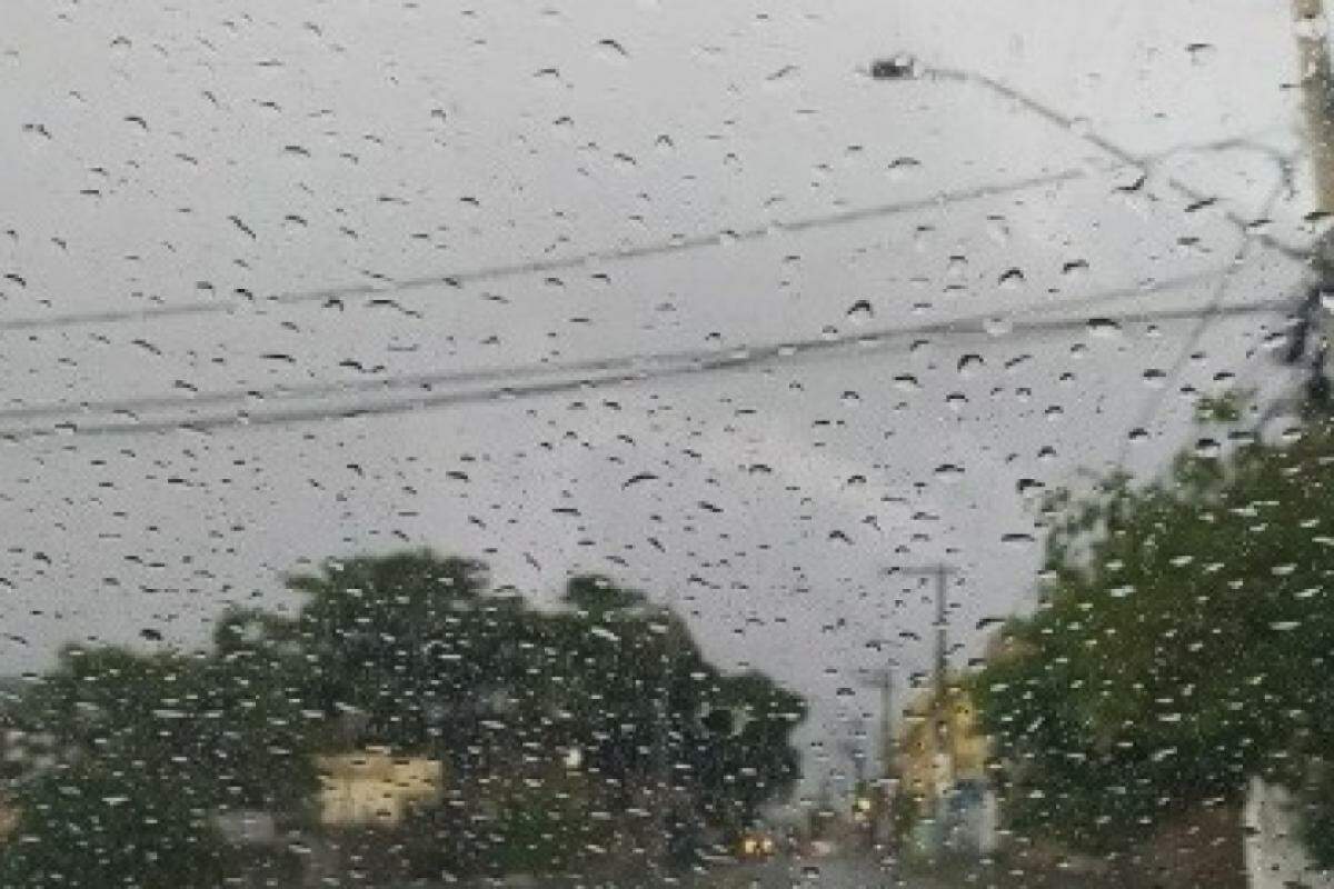 Além da chuva, as temperaturas também sofrerão um leve declínio