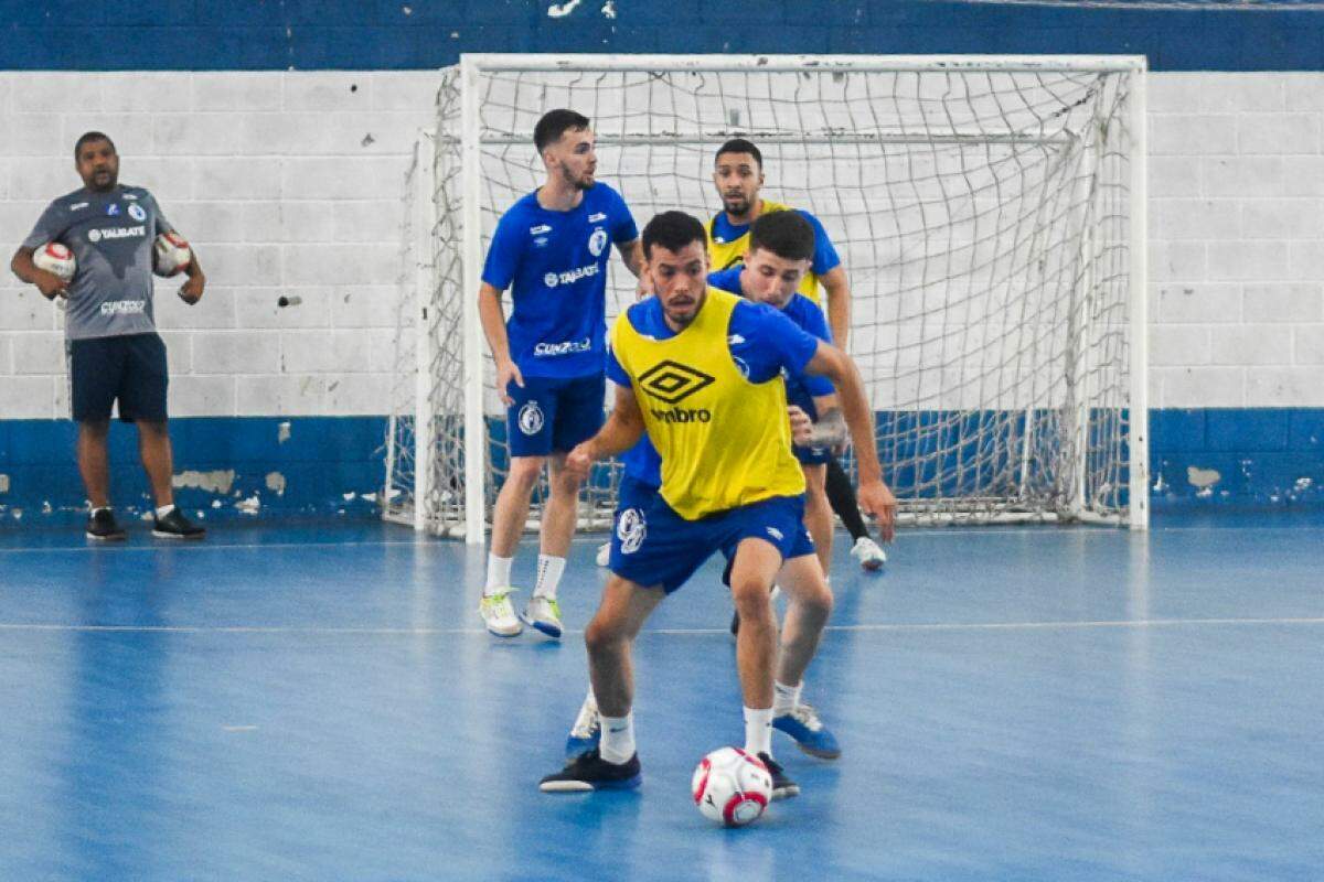 Taubaté Futsal a um empate da Liga Paulista; Pinda na briga