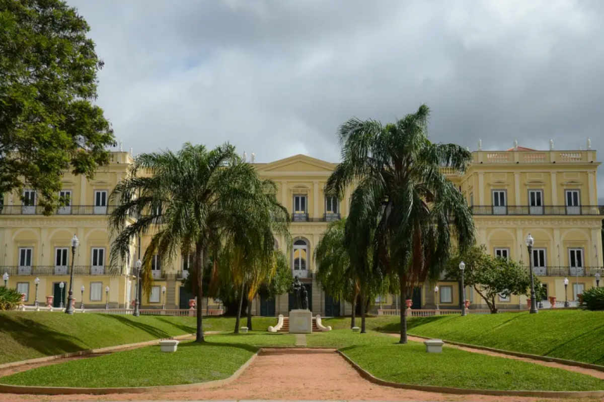 Governador Cláudio Castro sancionou a Lei 10.580/24