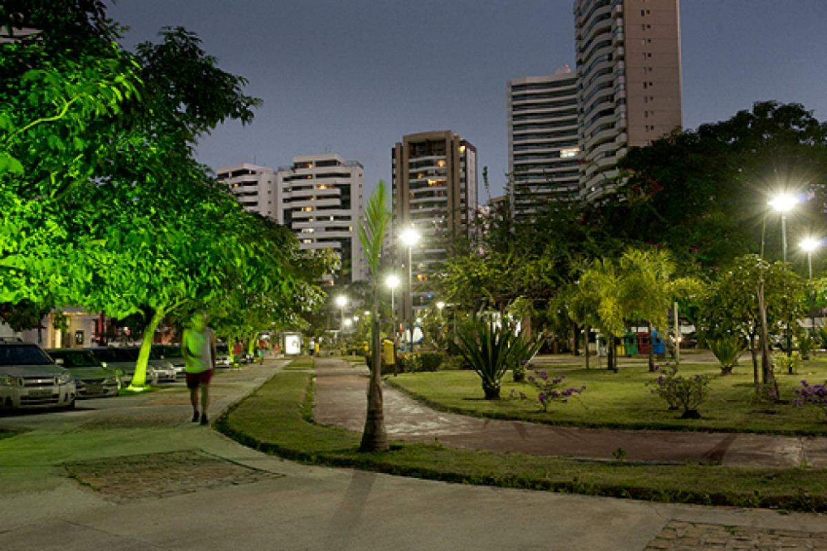 Praça do Aquárius