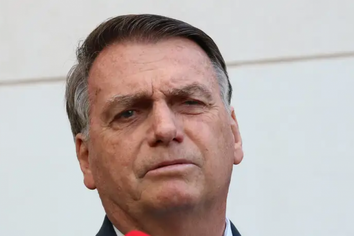 Jair Bolsonaro (PL) disse nesta segunda-feira (25) que o estado de sítio chegou a ser estudado no final de seu governo