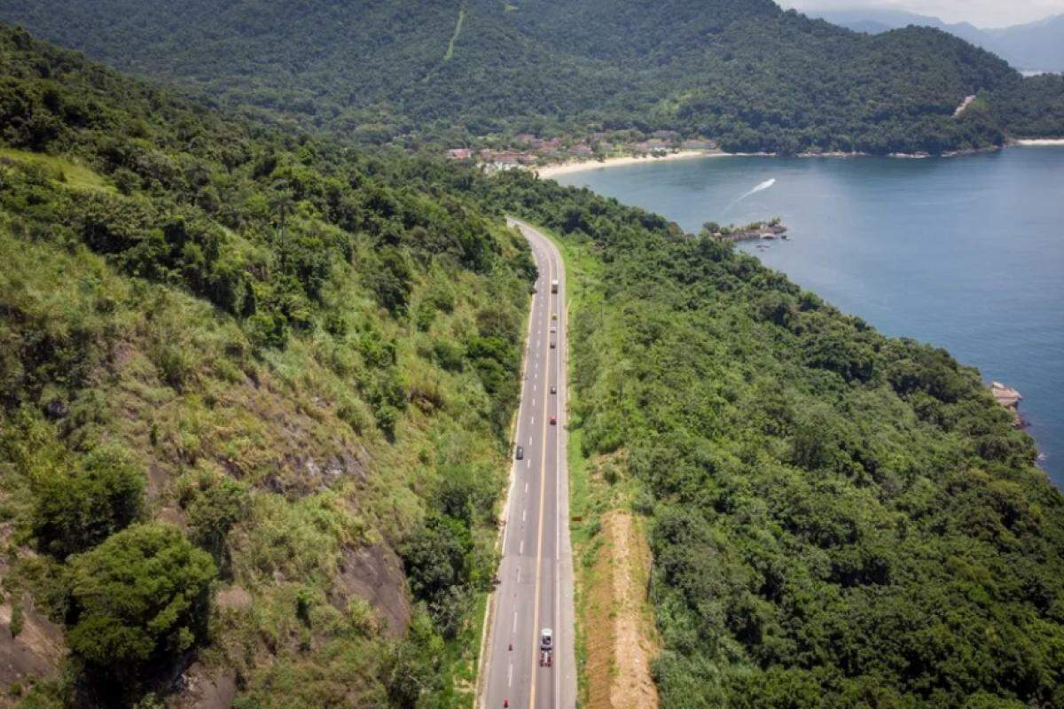 Trecho da rodovia Rio-Santos