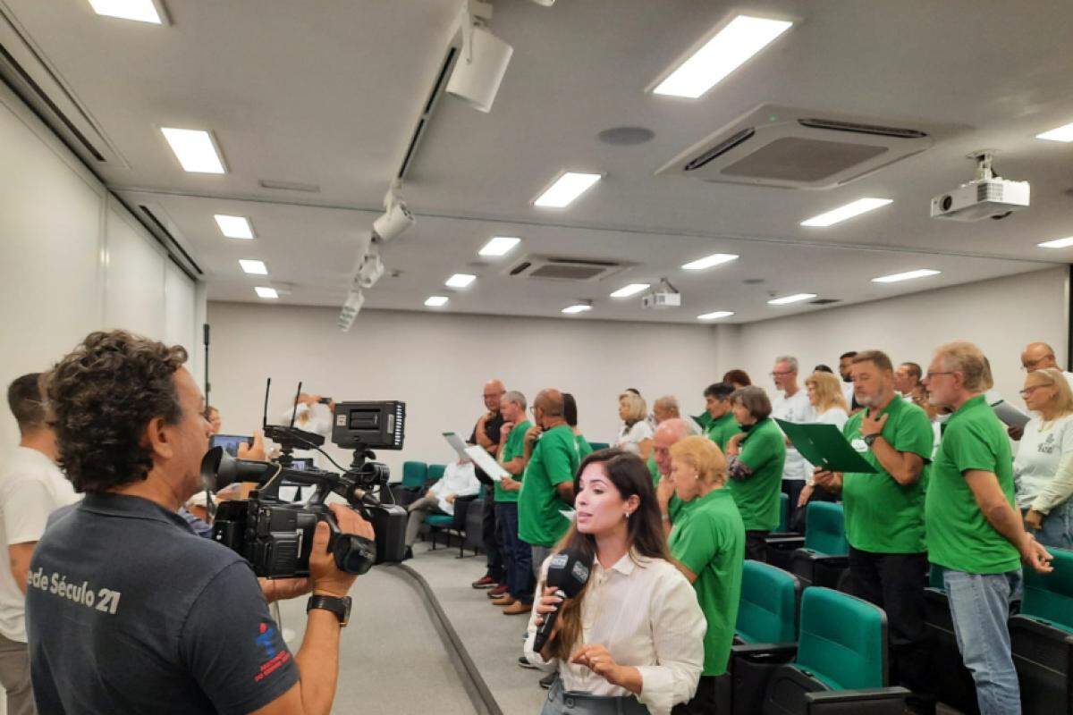 Coral de laringectomizados cresce e comemora 10 anos no IOU