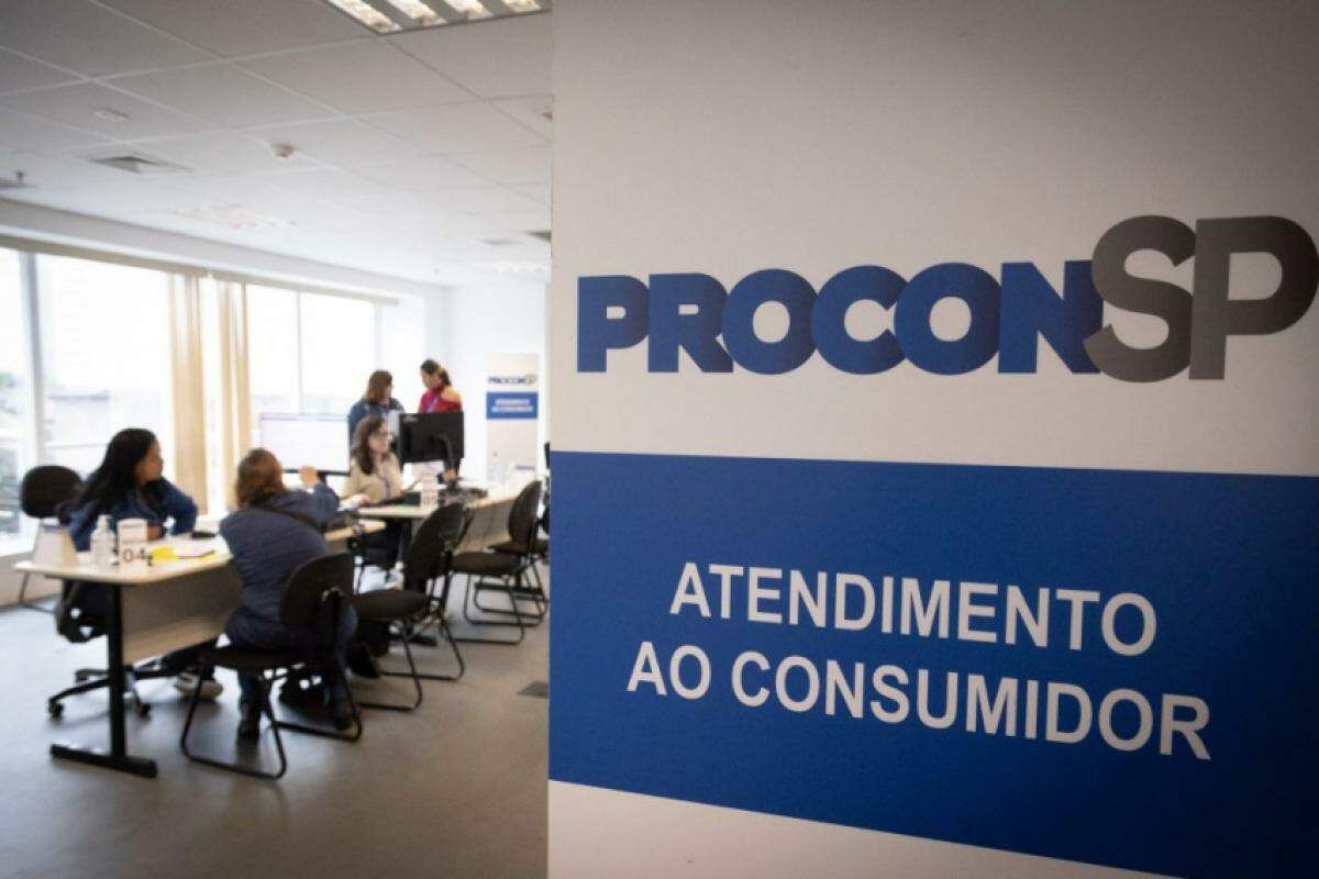 Os consumidores devem pesquisar sobre as empresas de viagem antes de realizar a compra