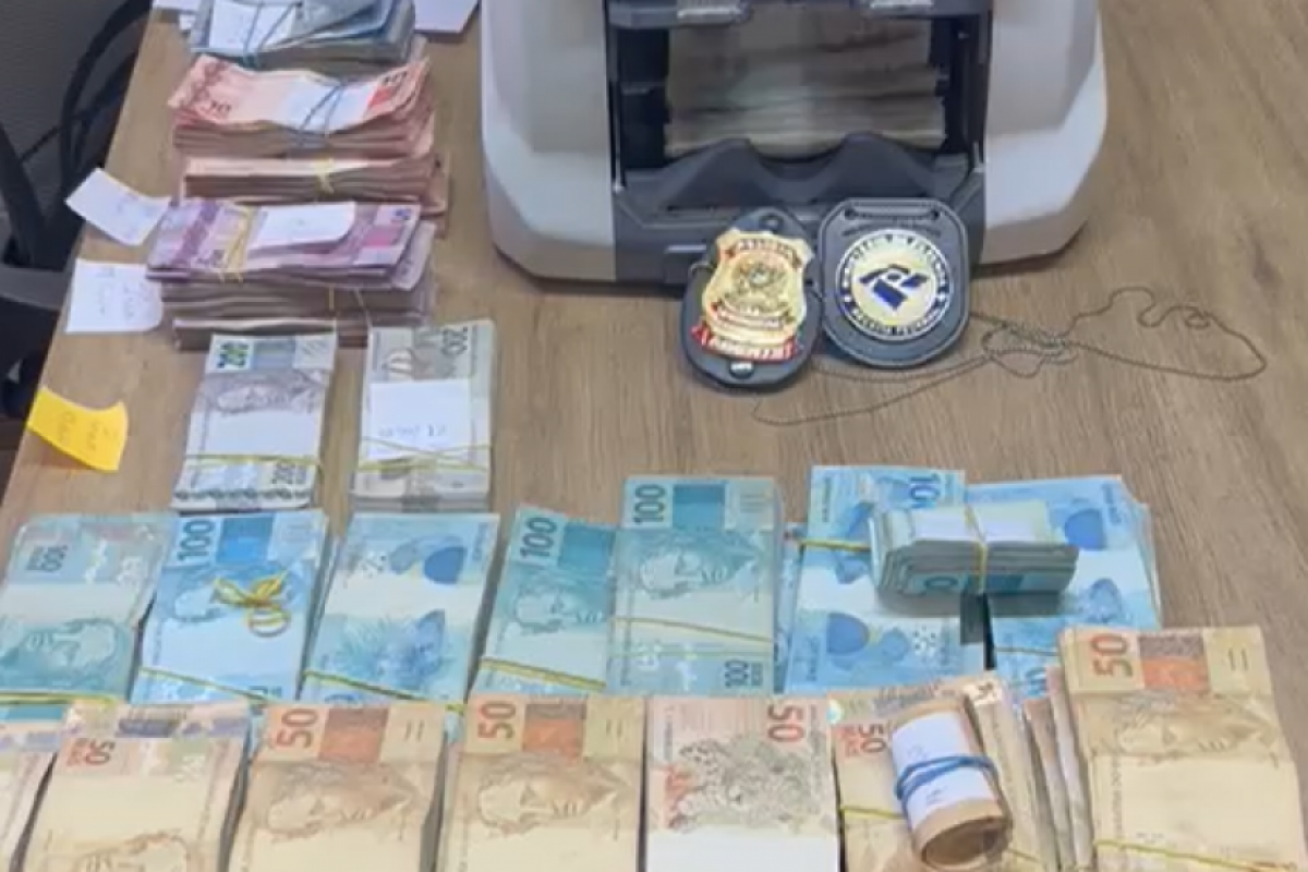 Na ação, os policiais conseguiram apreender mais de R$ 310 mil em espécie, em um escritório na Avenida Paulista, em São Paulo.