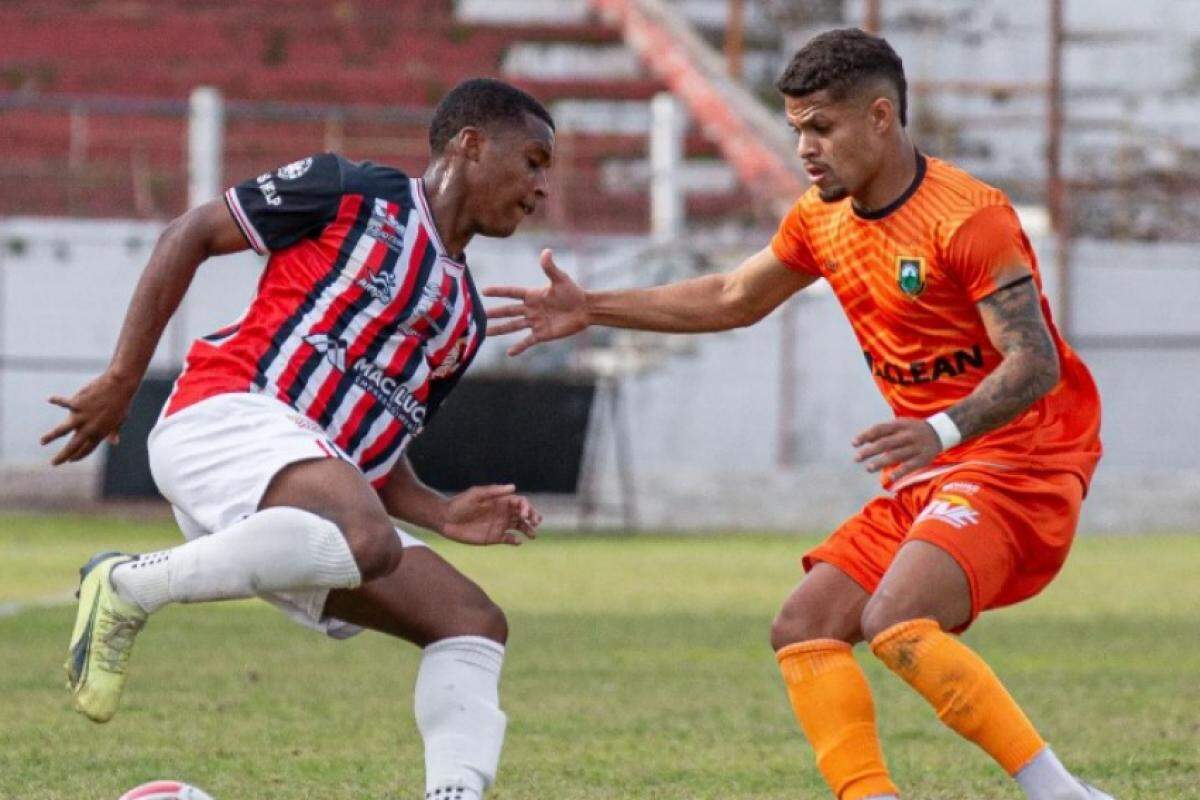 Em 2024, Rodriguinho jogou duas vezes contra o Galo com a camisa do Manthiqueira