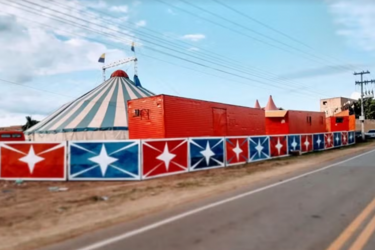 Circo onde aconteceu o crime.