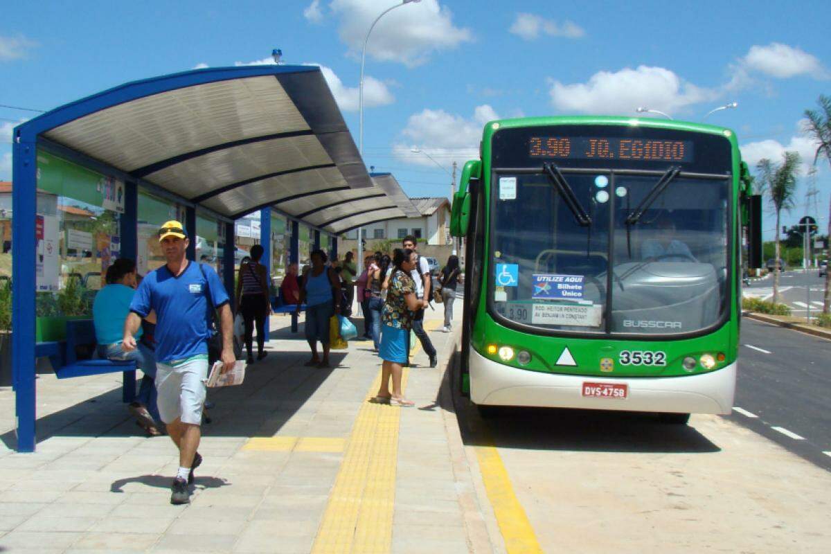 Representantes da comunidade apresentaram sugestões, incluindo melhorias nas linhas alimentadoras e ampliação do atendimento entre as 16 linhas que operam 24h