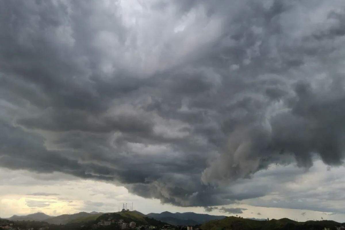 Chuva se aproxima do Vale 