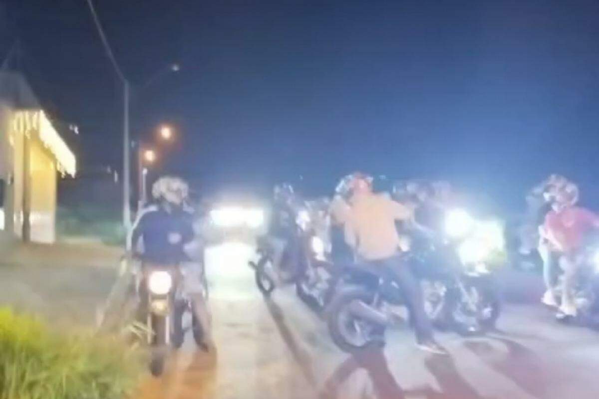 Grupos de motociclistas causaram transtornos em Franca nesta madrugada