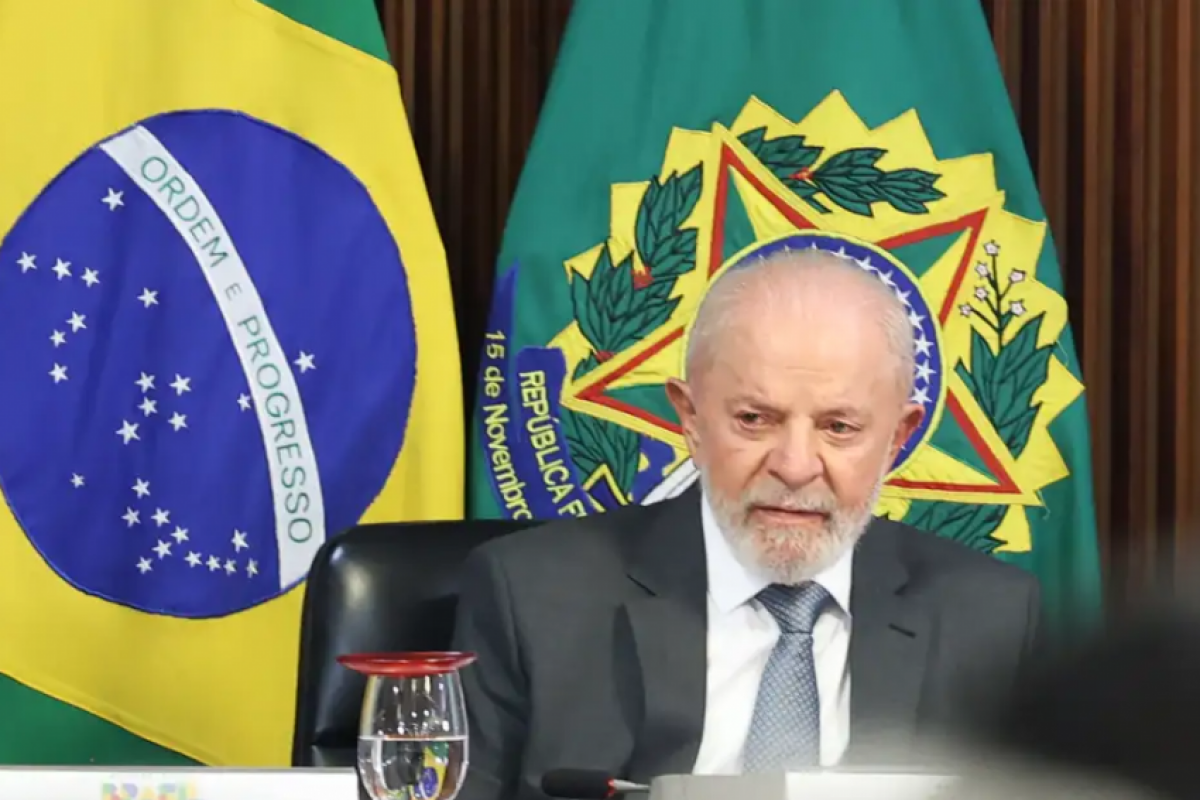 Após dor de cabeça, exame revelou hemorragia intracraniana em Lula