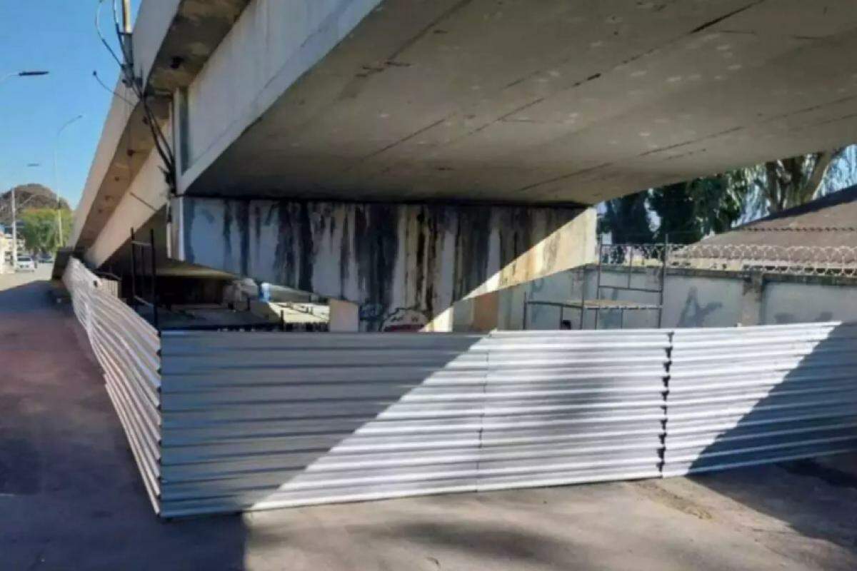 Obra tinha sido iniciada em maio e está suspensa desde agosto