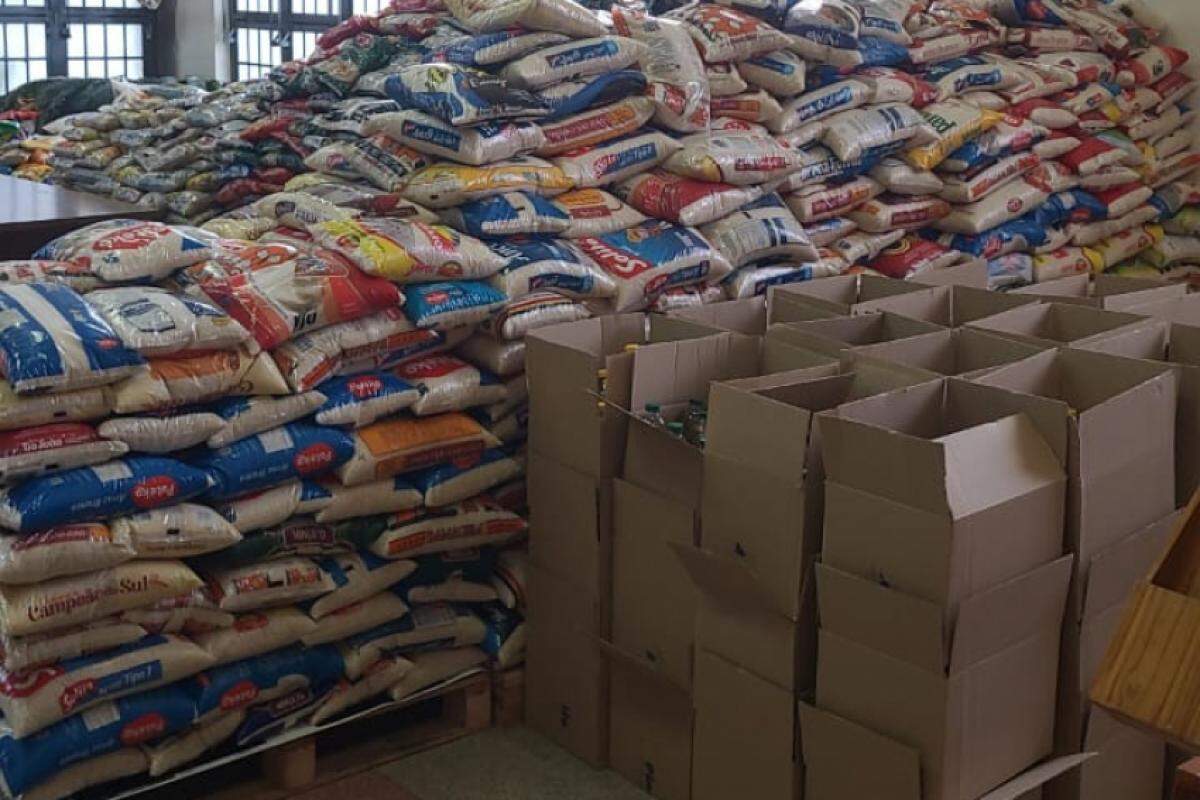 O esforço coletivo resultou na arrecadação de 13.200 quilos de alimentos 