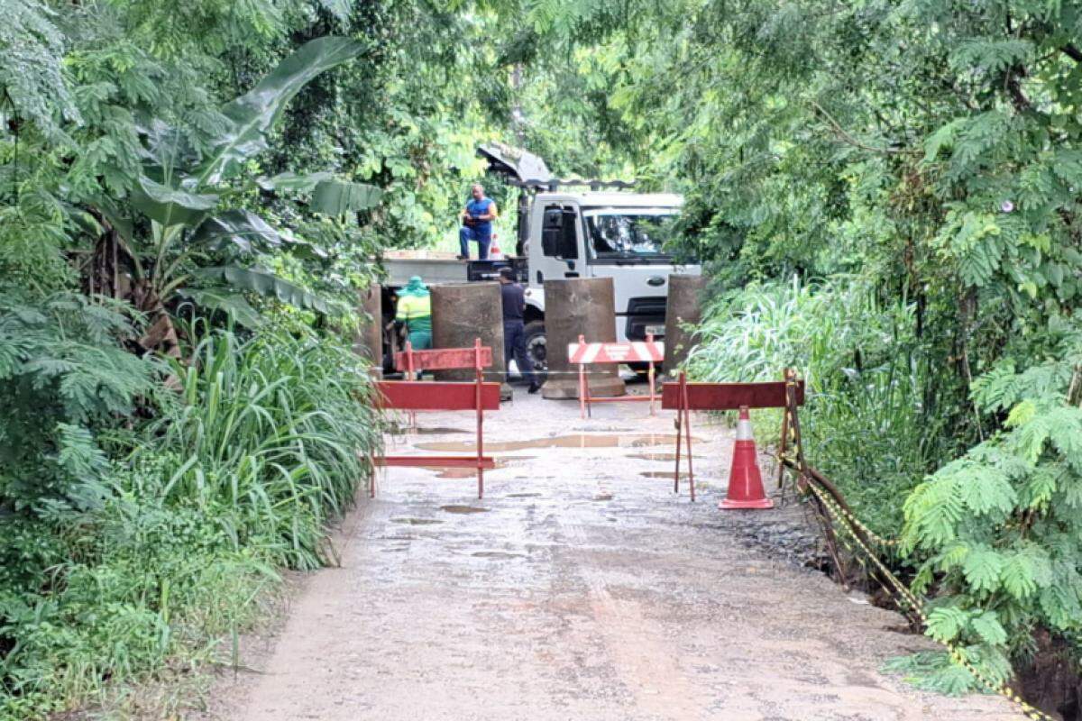 Interdição foi realizada após vistoria preventiva; desvio será pela Estrada do Fogueteiro.