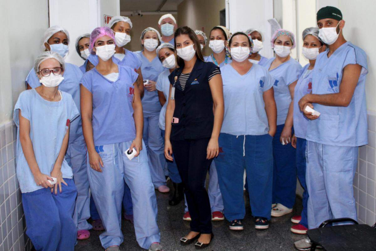 Grupo de trabalhadores da Santa Casa de Ribeirão Preto