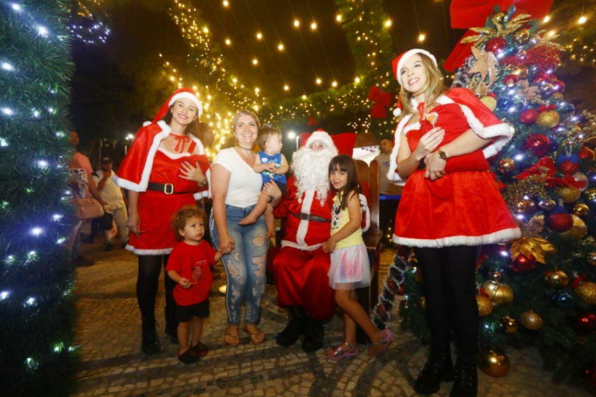 O bom velhinho chega nesta quinta (12) com cortejo festivo na região central; público poderá participar da programação até o dia 22 