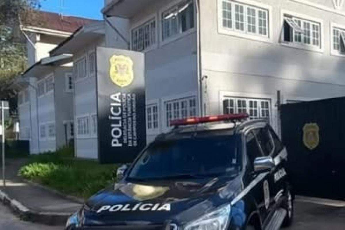 As circunstâncias e a motivação dos atos estão sendo apuradas pela Polícia Civil