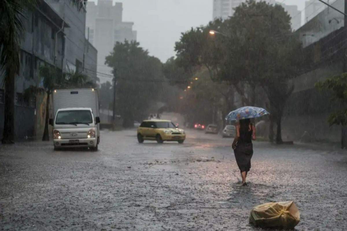 Na capital paulista, 9.308 residências estão sem energia