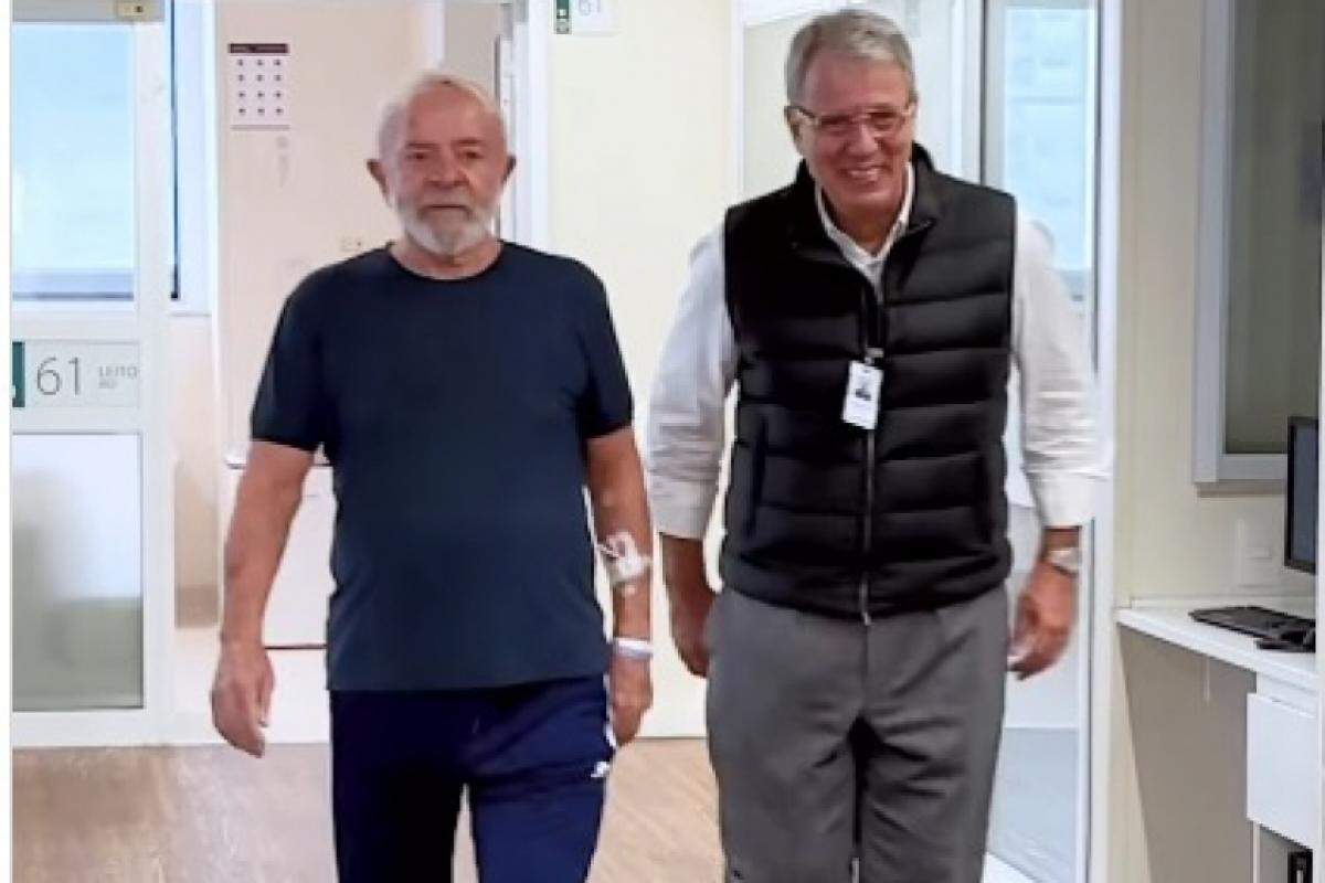 Lula apareceu em vídeo caminhando pelo hospital, três dias após a cirurgia