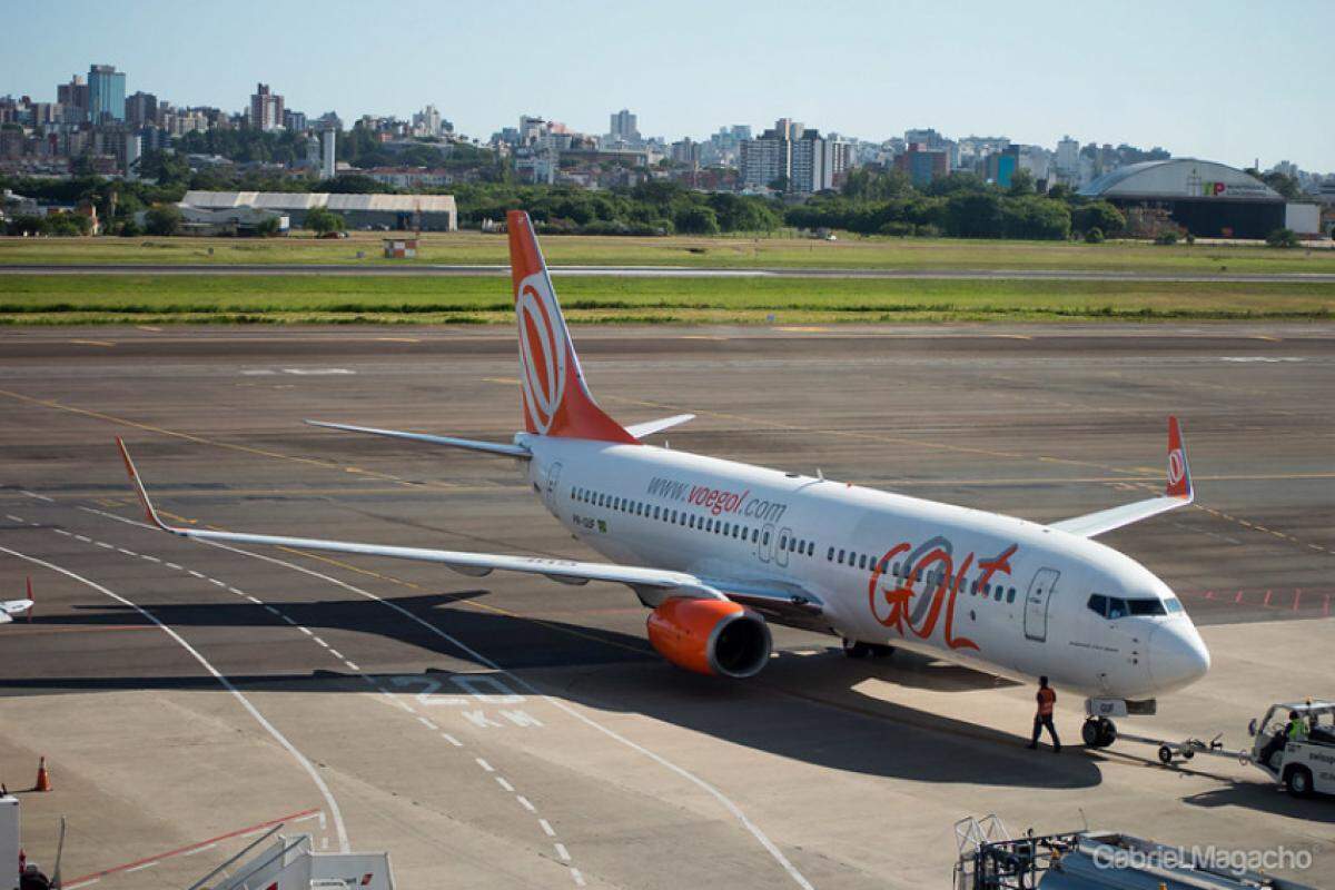  A morte foi confirmada pela companhia aérea. 