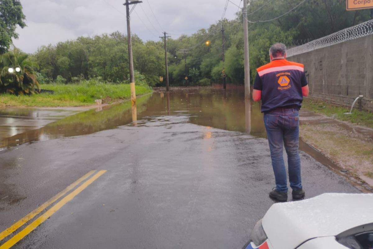 Rua Benevenuto Tiritan, no Jardim Jandira