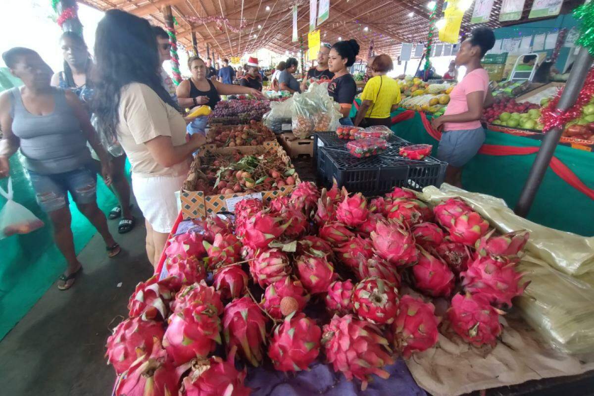 Os primeiros dias do Varejão de Especial de Festas teve alta adesão do público