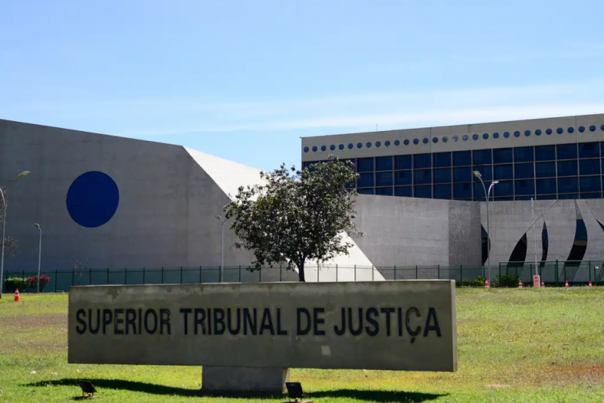 Superior Tribunal de Justiça rejeitou a anulação da audiência do processo que absolveu o empresário André de Camargo Aranha da acusação de estupro