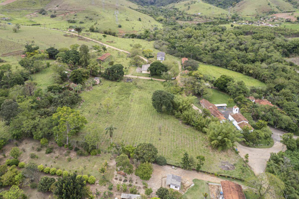 Vista aérea da zona rural de Taubaté