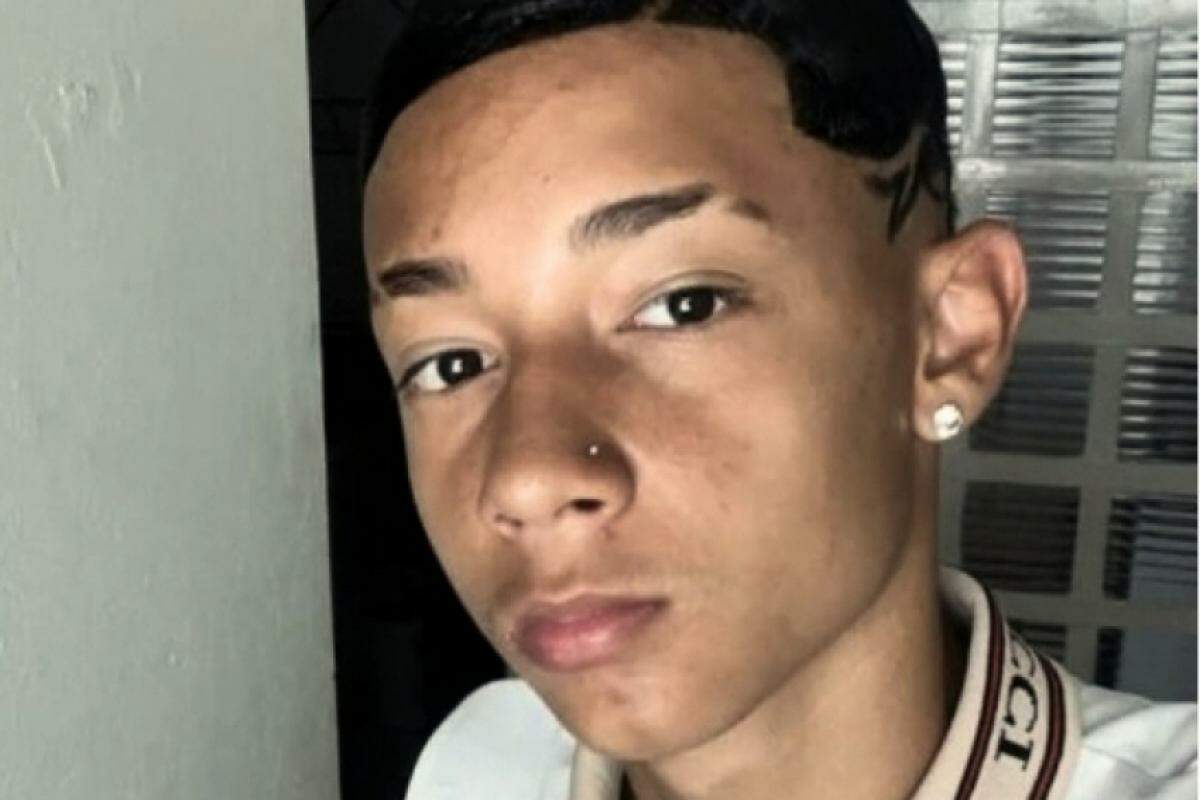 Matheus Vieira,15, saiu da sua casa para ir até um chácara e não retornou.