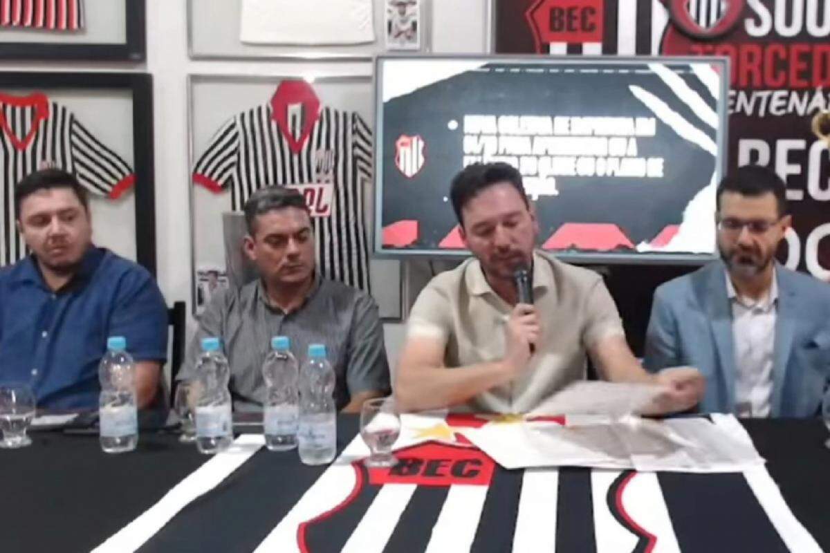  A lista completa foi divulgada nas redes sociais do clube em coletiva de imprensa da diretoria 