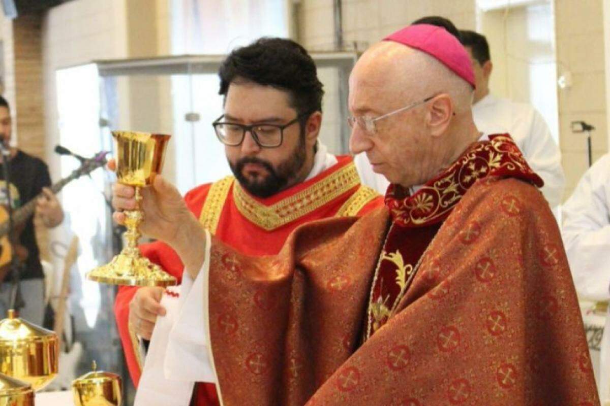 Dom Paulo e Fernandinho: celebração recente antecede a ordenação sacerdotal, marcada para esta sexta-feira