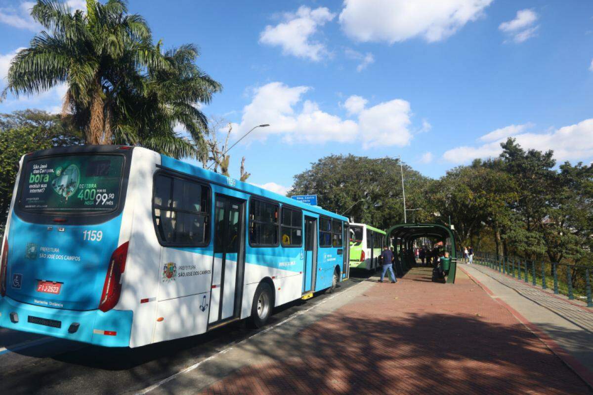 Veículos do transporte público de São José dos Campos