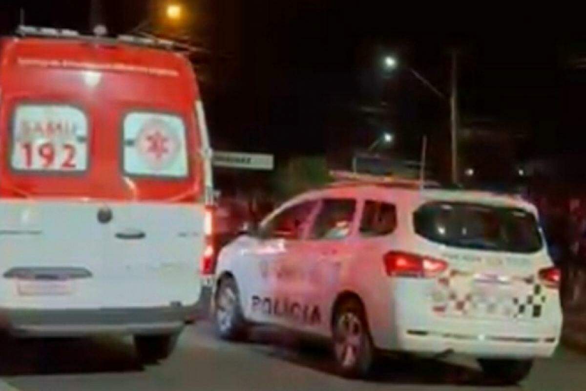 A Polícia Militar e a pericia também atenderam à ocorrência.