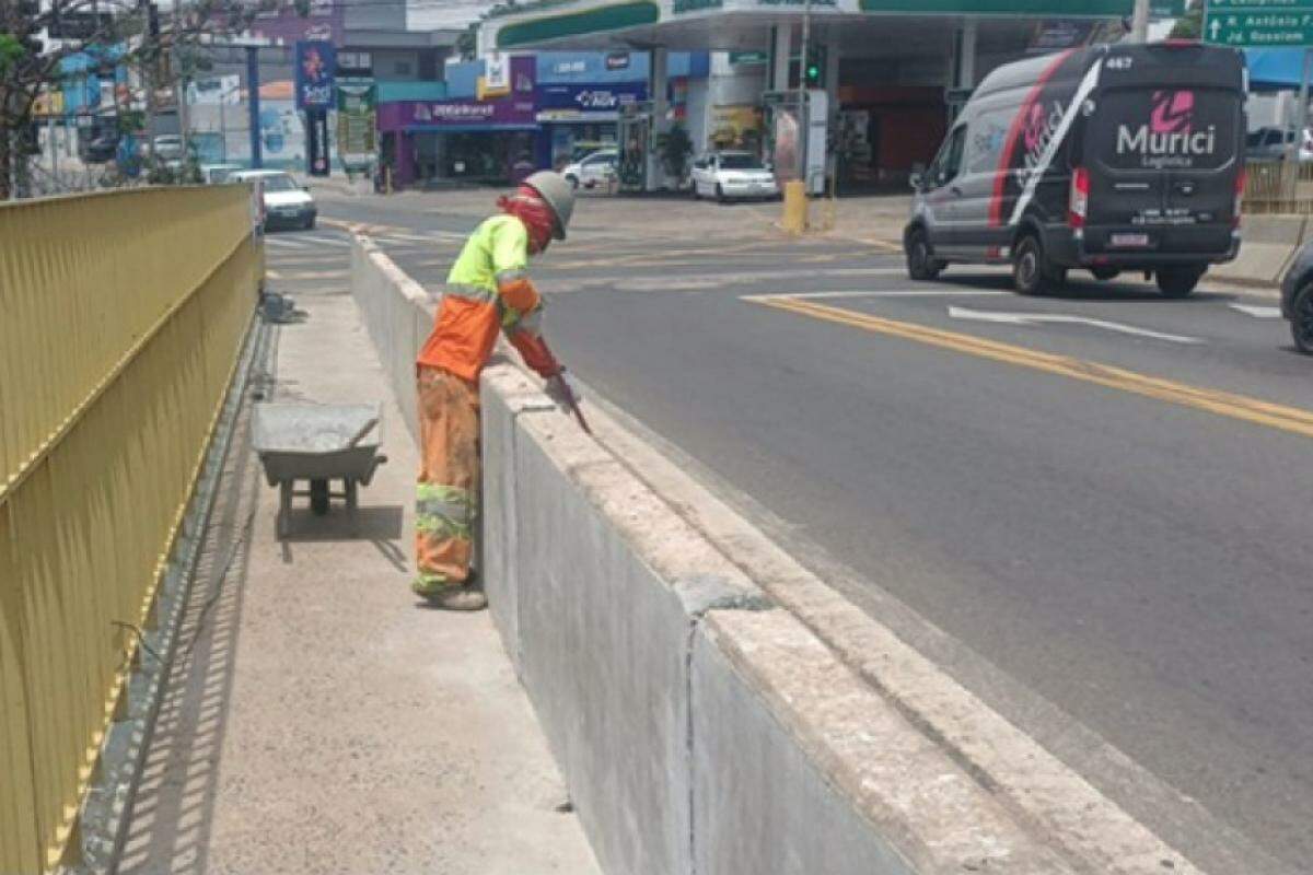 Reparos no km 7+600 bloqueiam trajeto Jardim Sumarezinho-Jardim Rosolém; intervenção deve durar dois meses.